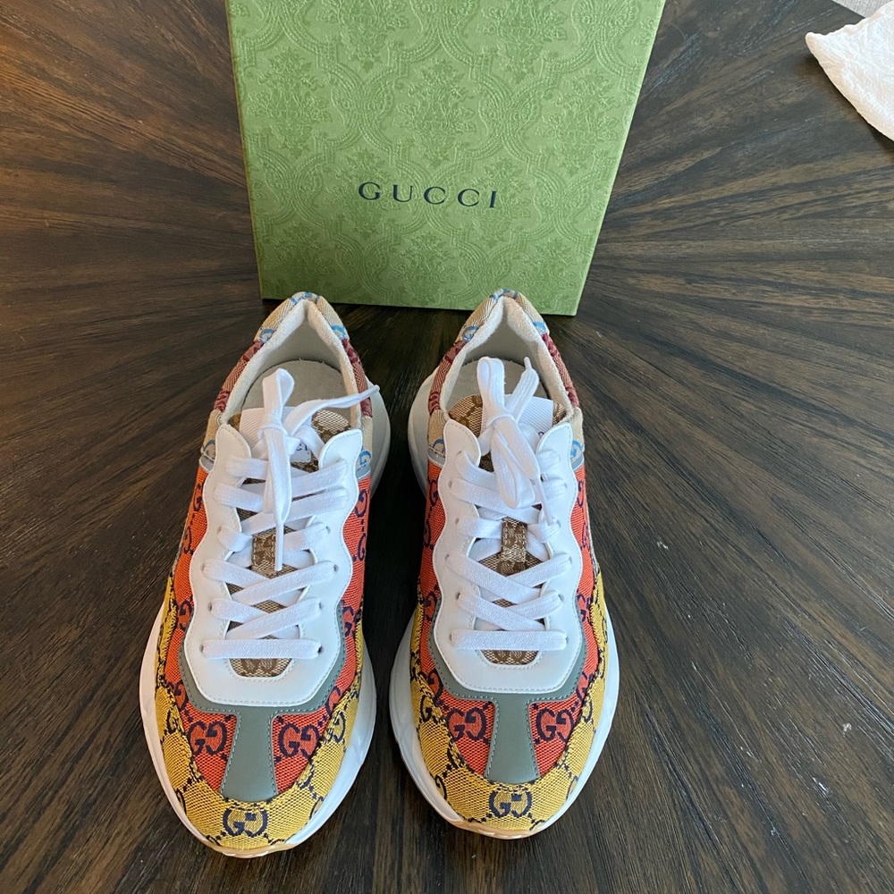 Gucci women’s rhyton sneakers size EU 37